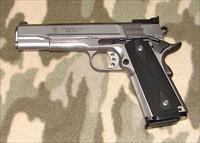 Smith & Wesson SW 1911 Pro Series Img-1