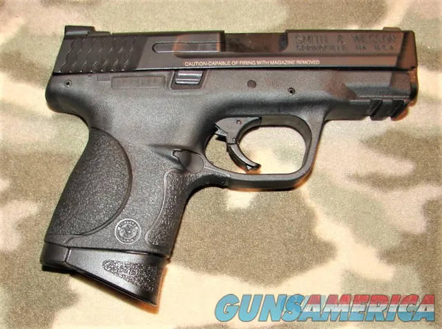 Smith & Wesson M&P40c Img-2