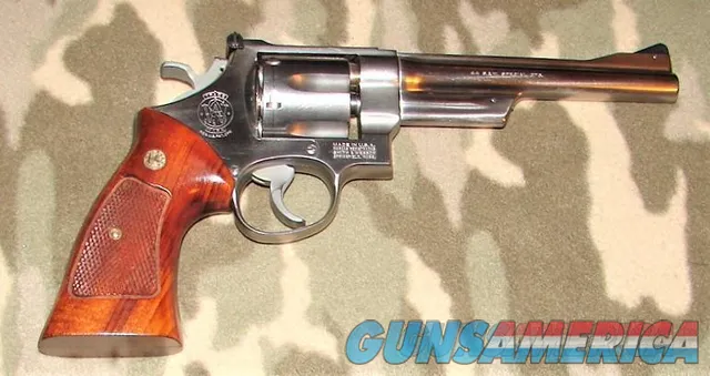 Smith & Wesson 624 Img-2