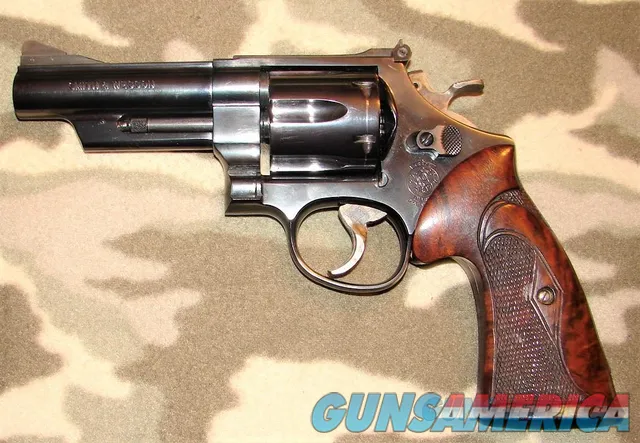 Smith & Wesson 25-9 .45 Colt