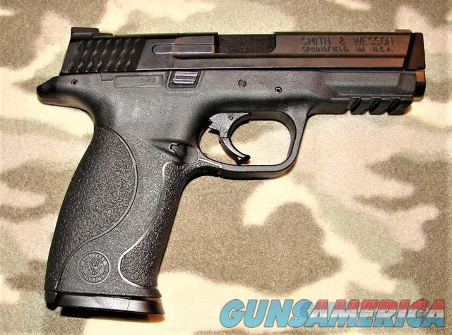Smith & Wesson M&P 40 Img-2
