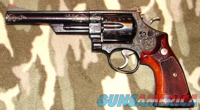 Smith & Wesson 29-3 Engraved