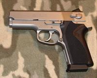 Smith & Wesson 4516-1