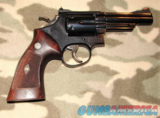 Smith & Wesson 19-2  Img-2