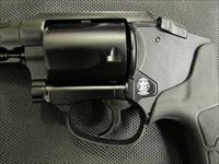 Smith & Wesson Bodyguard .38 Special Revolver 103038 Img-4
