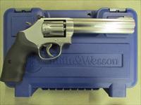 Smith & Wesson Model 617 10-Shot 6 Barrel .22 LR  Img-1