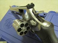 Smith & Wesson Model 629  6 Stainless .44 Magnum Img-9