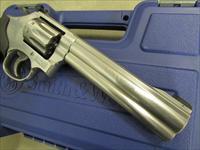 Smith & Wesson Model 617 10-Shot 6 Barrel .22 LR 160578 Img-8