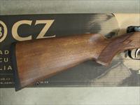 CZ 527 Youth Carbine 18.5 Turkish Walnut .223 Rem. 03058 Img-4