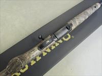 Browning X-Bolt Varmint Stalker Mossy Oak Brush Camo .22-250 Rem 035334209  Img-6