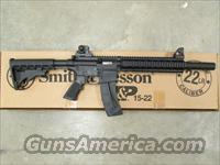 Smith & Wesson M&P 15-22 Integrally Suppressed .22 LR 3200062