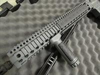 Daniel Defense M4 V9 LW DD Tornado Grey Carbine 5.56 NATO