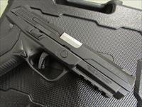 New! Ruger American Pistol 4.2" 17+1 9mm 8605