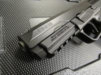 New! Ruger American Pistol 4.2" 17+1 9mm 8605