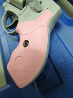 Smith & Wesson Model 642 Airweight Pink Grips .38 Special +P Img-4