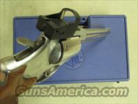 Smith & Wesson Model 657 7.5 Ported Barrel .41 Magnum with Reflex RedDot Sight Img-12
