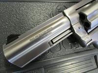 Smith and Wesson   Img-7