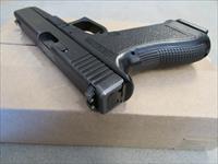 Glock 22 G22 Gen 2 4.4" 15+1 9mm GLOGUPI22502 