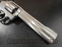 Smith & Wesson Model 617 10-Shot .22LR 6 Barrel Img-5