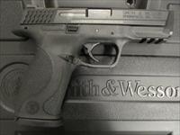 Smith & Wesson M&P 40 Carry and Range Kit .40 S&W Img-1