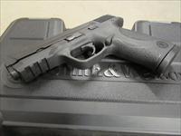 Smith & Wesson M&P 40 Carry and Range Kit .40 S&W Img-3