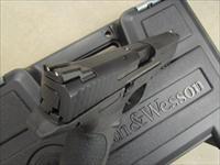 Smith & Wesson M&P 40 Carry and Range Kit .40 S&W Img-9