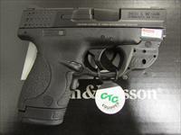 Smith & Wesson M&P9 SHIELD Crimson Trace Green Laserguard 9mm 10141 Img-1