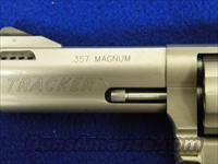 Taurus Tracker .357 Magnum Revolver Img-3