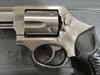 Ruger SP101 Double-Action 2.25 Stainless .357 Magnum 5720 Img-5