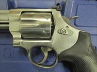 Smith & Wesson    Img-6