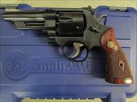 Smith and Wesson   Img-2