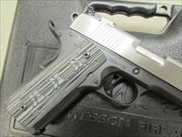 CZ-USA Dan Wesson Silverback 10mm 01995 Img-4