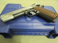 Smith & Wesson Model SW1911 Pro Series .45ACP Img-3