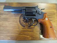 Smith & Wesson Model 19-4 Pennsylvania State Police 75th Anniversary .357 Mag Img-4