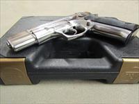 CZ-USA CZ 75 B High Polished Stainless 16+1 9mm 91108 Img-5