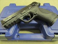 Smith & Wesson M&P9 with Thumb Safety 9mm Img-3