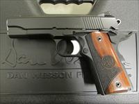 CZ-USA Dan Wesson CCO 4.25 Black 1911 .45 ACP 01962 Img-3