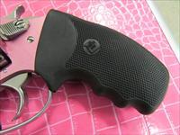 Charter Arms Chic Lady 2 Pink / Stainless .38 Spl Revolver 72242 Img-4