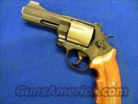 SMITH AND WESSON 329PD 44MAG Img-3