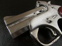Bond Arms Texas Defender .45 Colt/.410 Shotshell Derringer Img-5