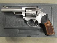 Ruger SP101 4.2 Stainless Double-Action .22 LR 5765 Img-2