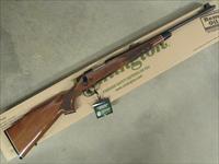 Remington Model 700 BDL Walnut Stock 22 Blued .243 WIN 25787 Img-1