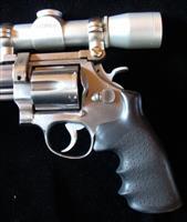  8 3/8 Smith & Wesson 629 w/Leupold Scope & Extras  S&W Img-6