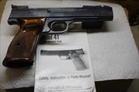 S&W MODEL 41