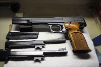 SMITH & WESSON MODEL 41