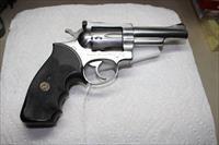 RUGER SECURITY-SIX 4 IN