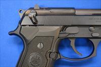 BERETTA 92FS 9mm PISTOL w/BOX & 2 MAGS