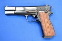 BROWNING HI-POWER 9mm w/NIGHT SIGHTS, BOX & 2 MAGS