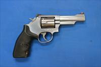 SMITH & WESSON 66-5 STAINLESS .357 MAG - NO SAFETY