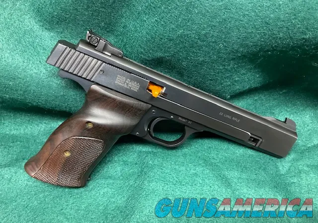 SMITH & WESSON Model 41  .22 LR CAL